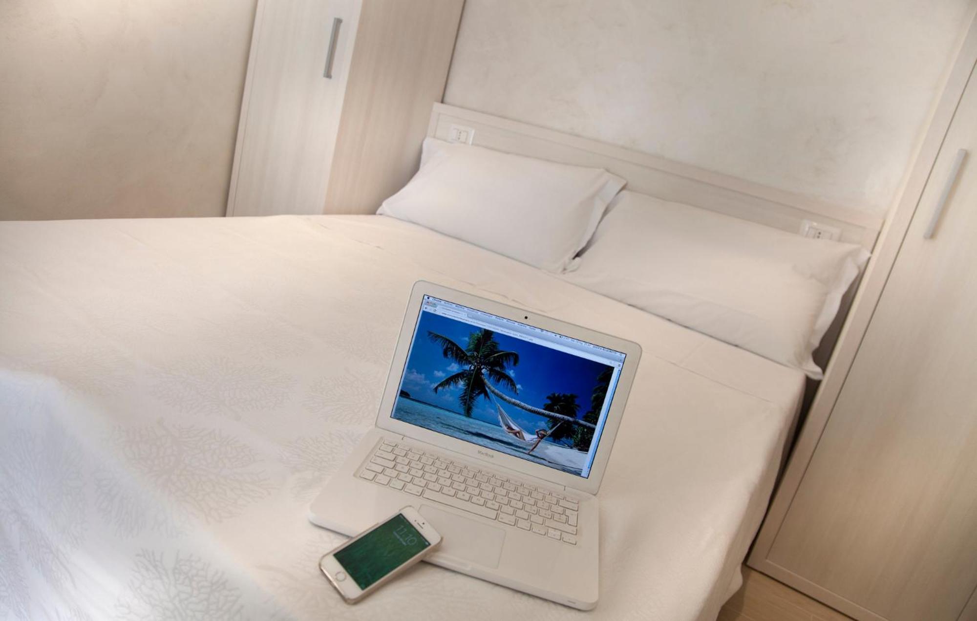 Marina Beach Suite Hotel Rimini Exterior photo